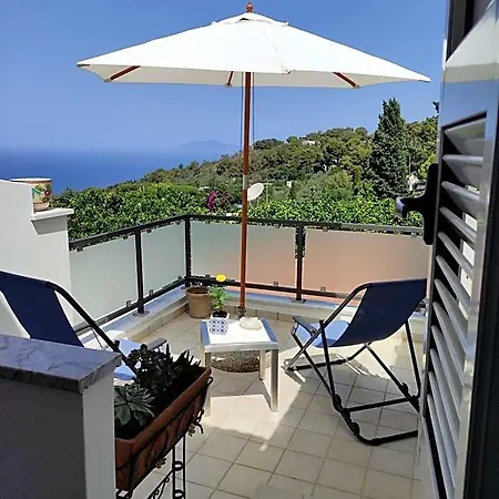 Cristina 4*