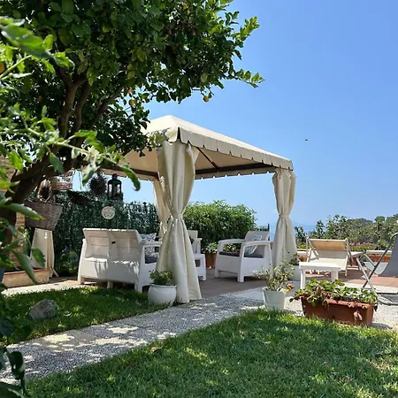 Cristina Nocleg ze śniadaniem Anacapri (Isola di Capri)
